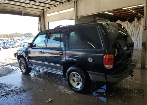 1998 Ford Explorer from USA, damaged, VIN 1FMZU34E1WUA63589